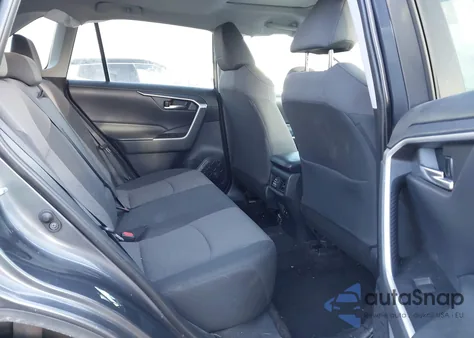 2019 Toyota Rav4 Xle z USA, uszkodzony, nr VIN 2T3P1RFV1KW063349